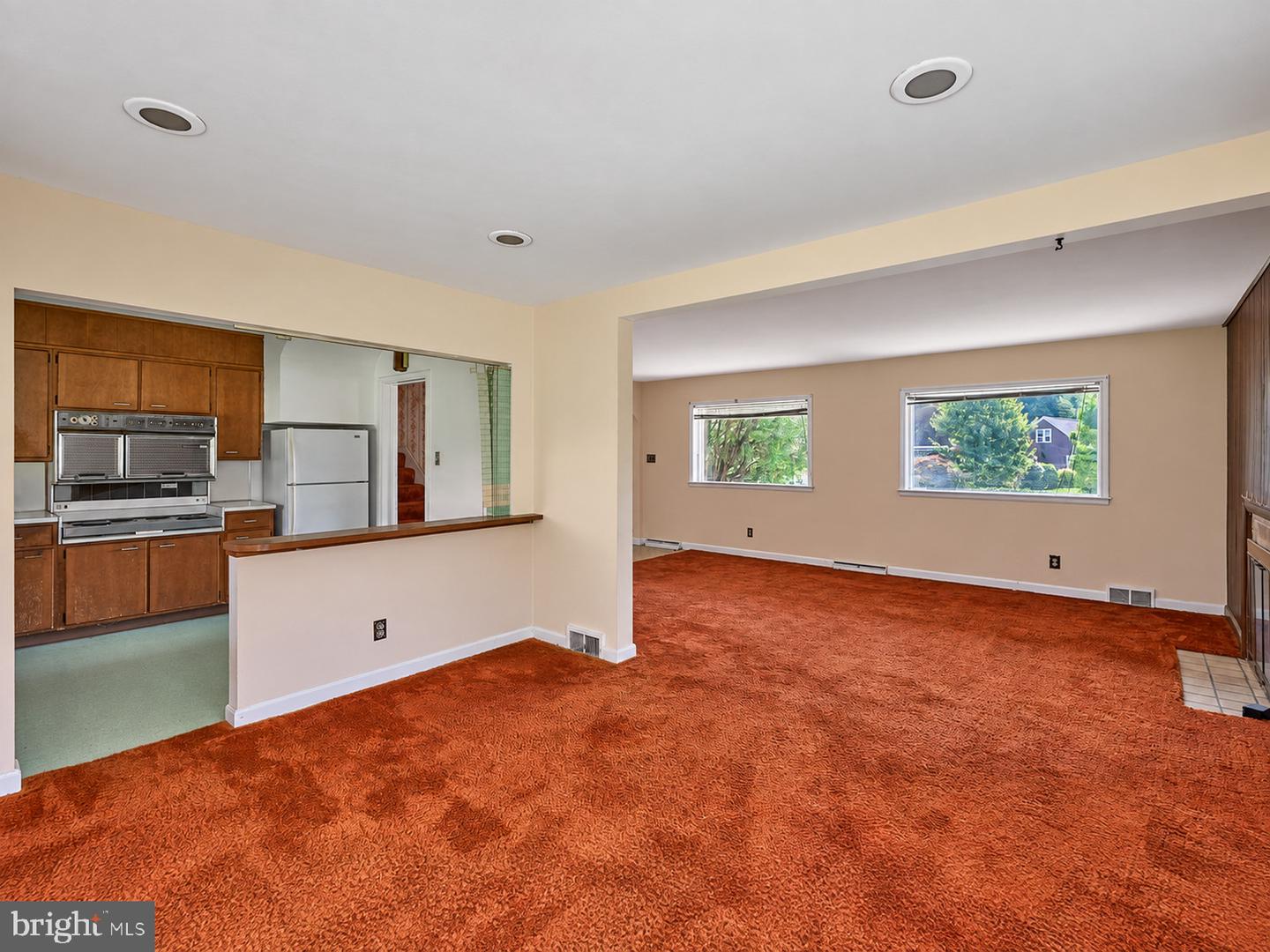102 Mayer St Property Photo 15