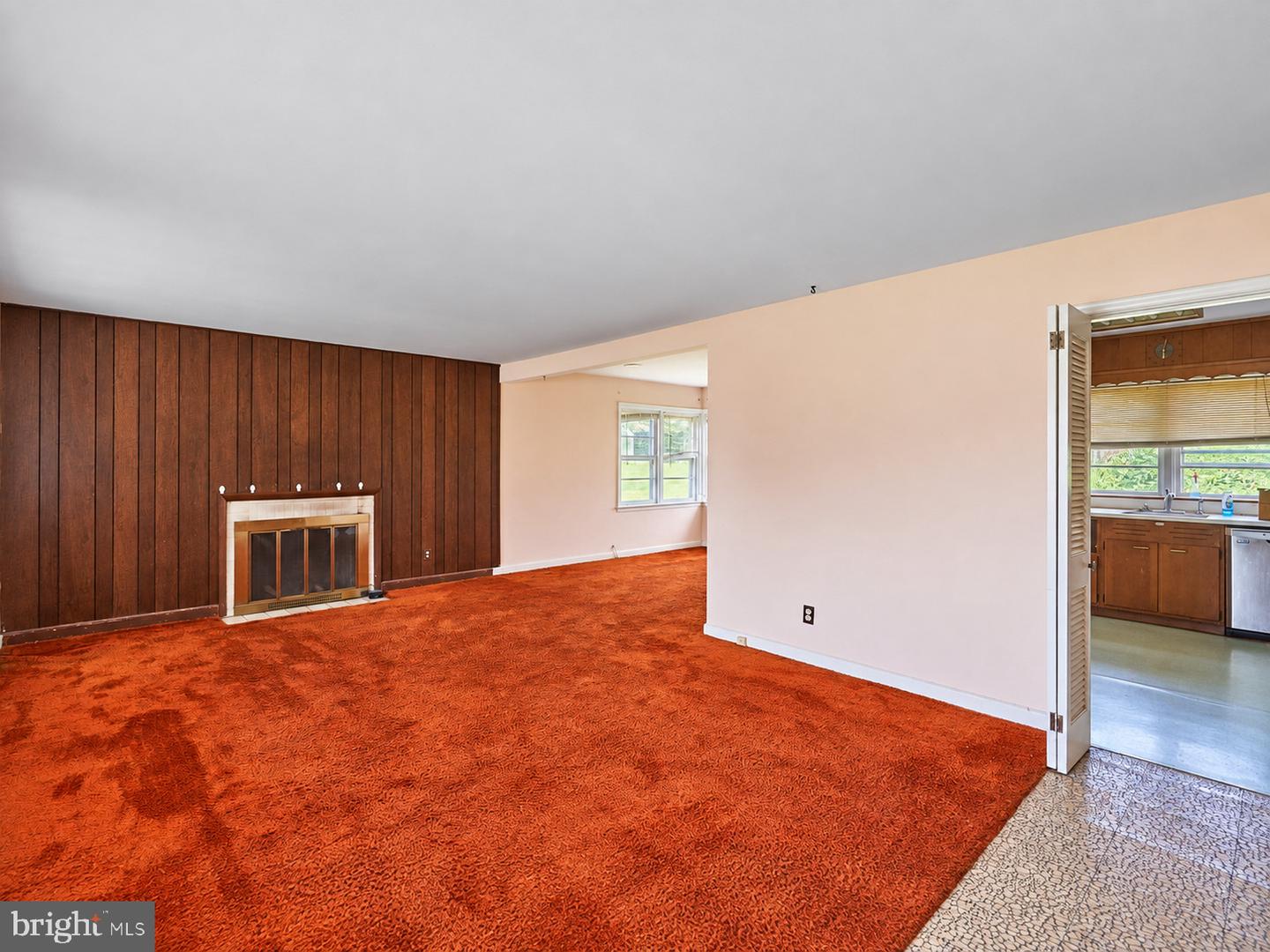102 Mayer St Property Photo 17