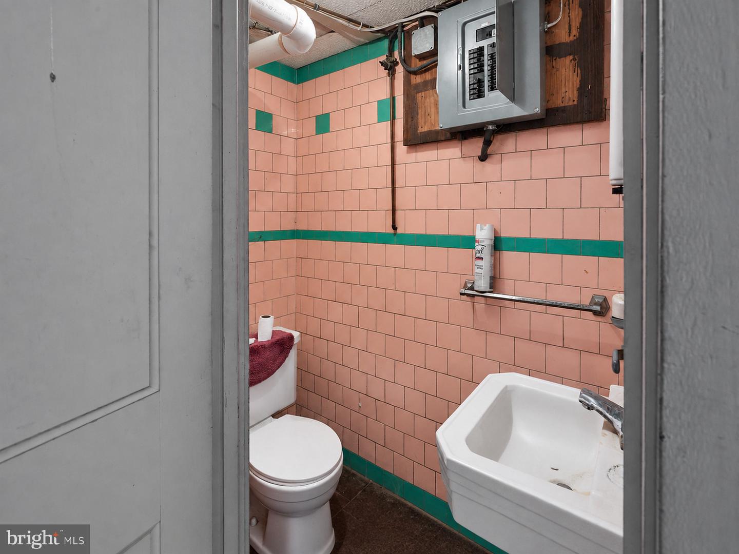 102 Mayer St Property Photo 19