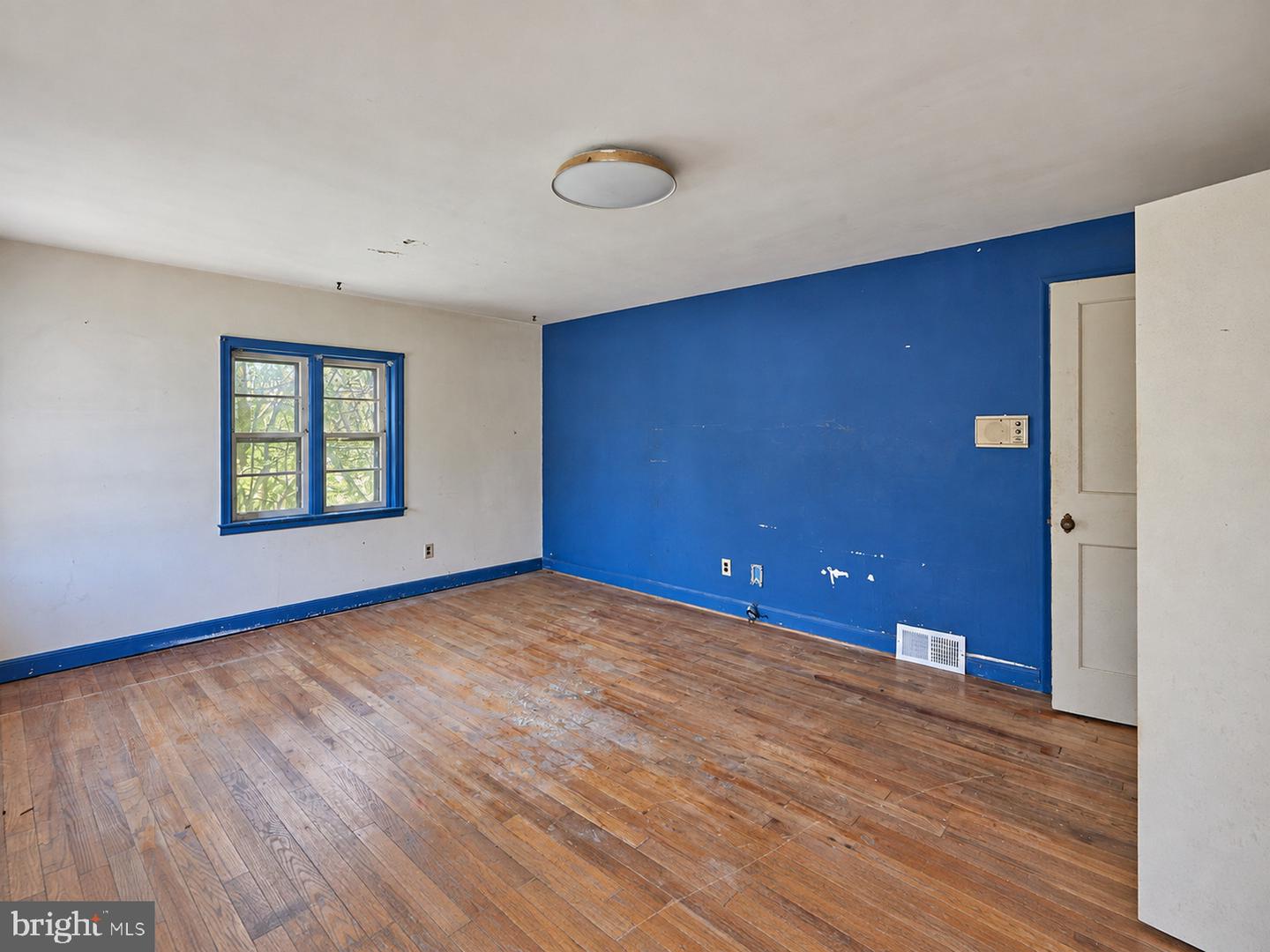 102 Mayer St Property Photo 21