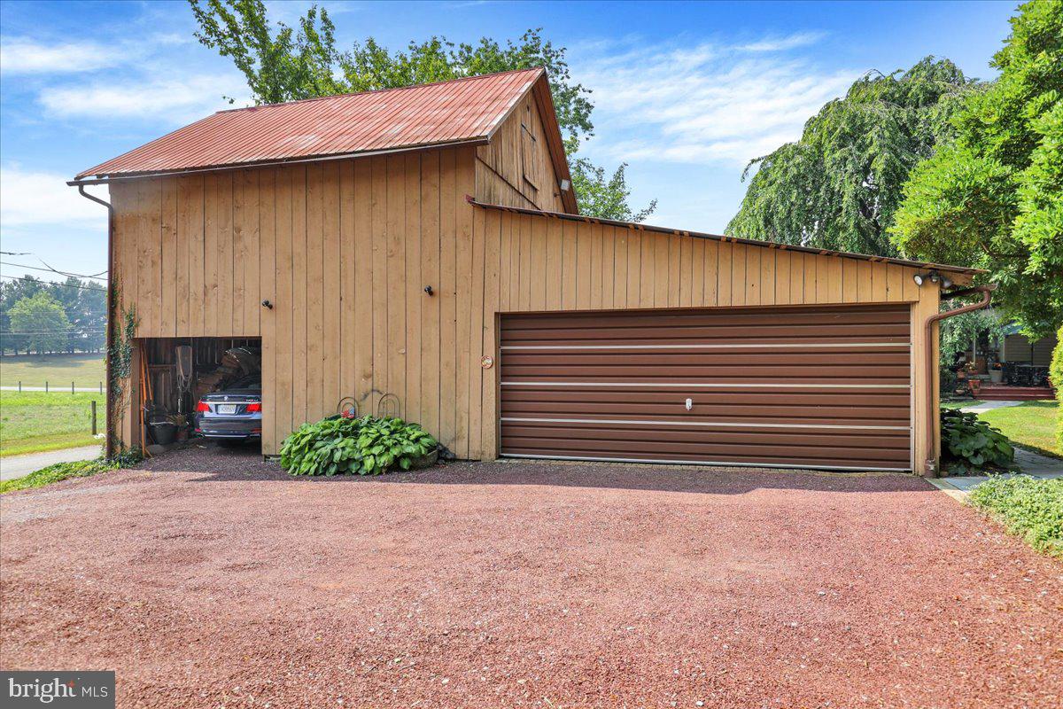 9603 Red Rd Property Photo 25