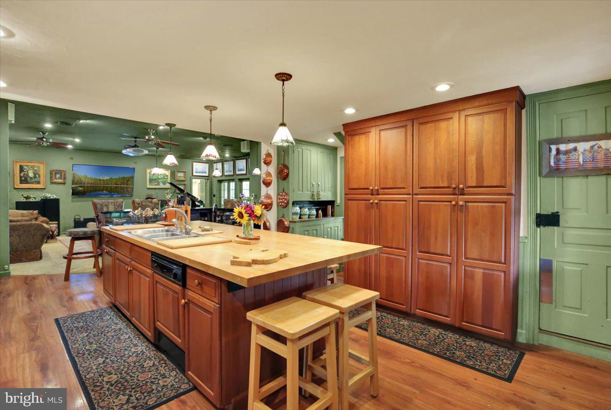 9603 Red Rd Property Photo 33