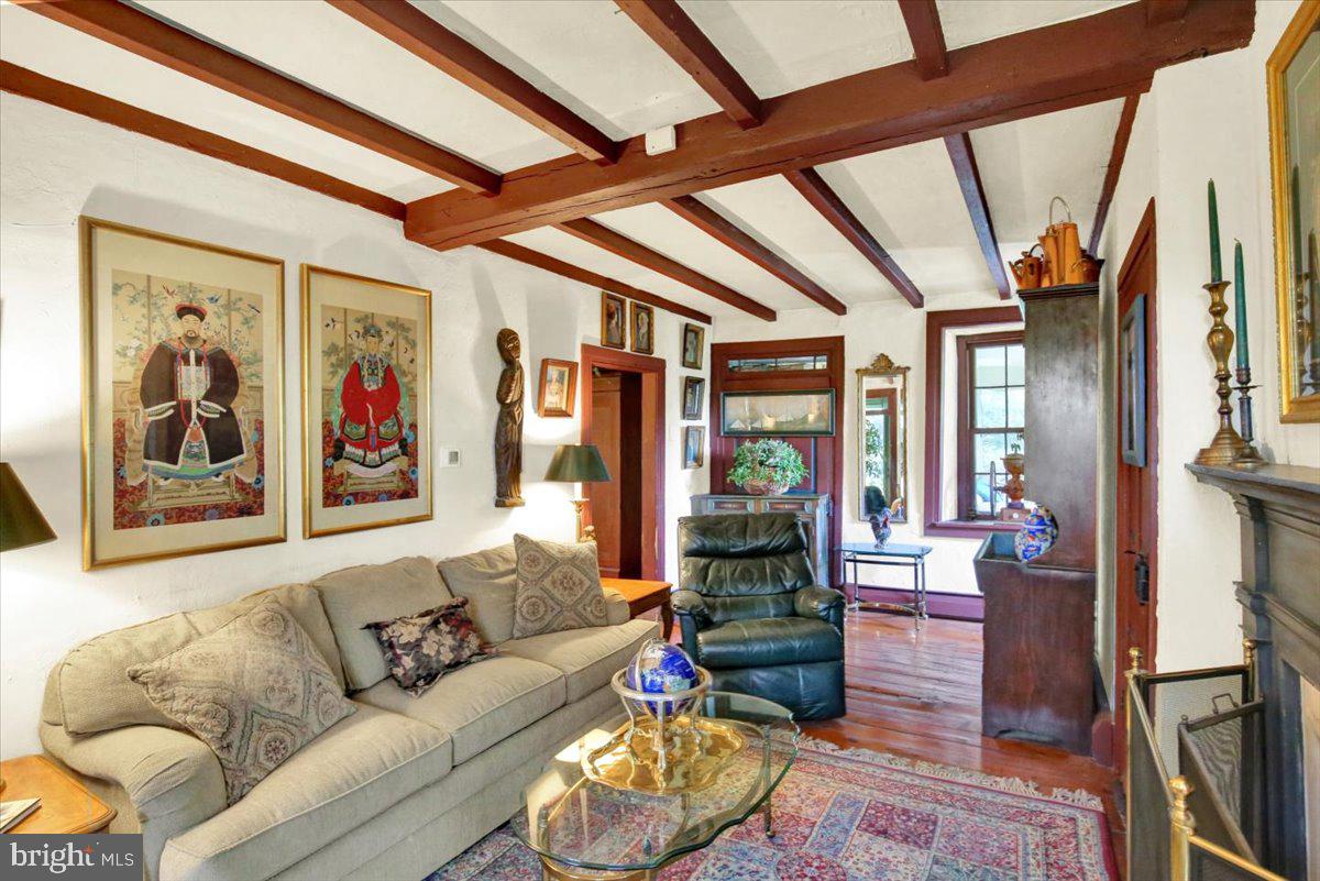 9603 Red Rd Property Photo 55