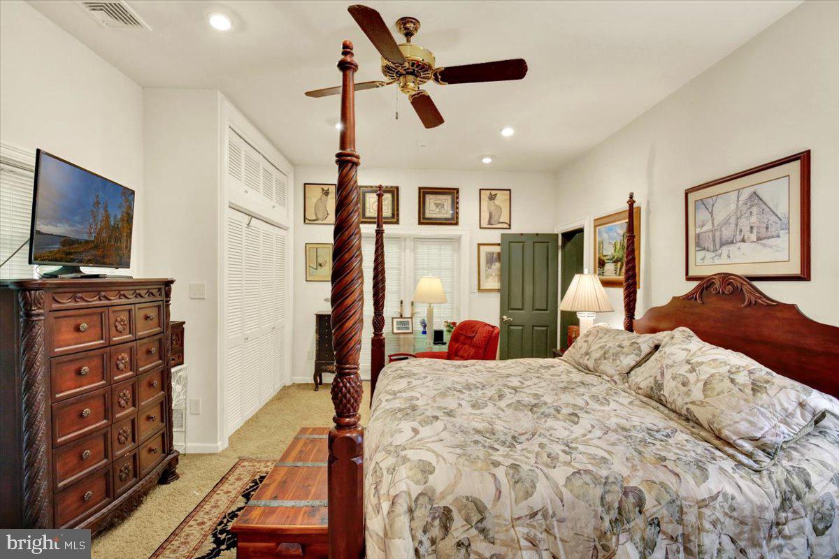 9603 Red Rd Property Photo 58