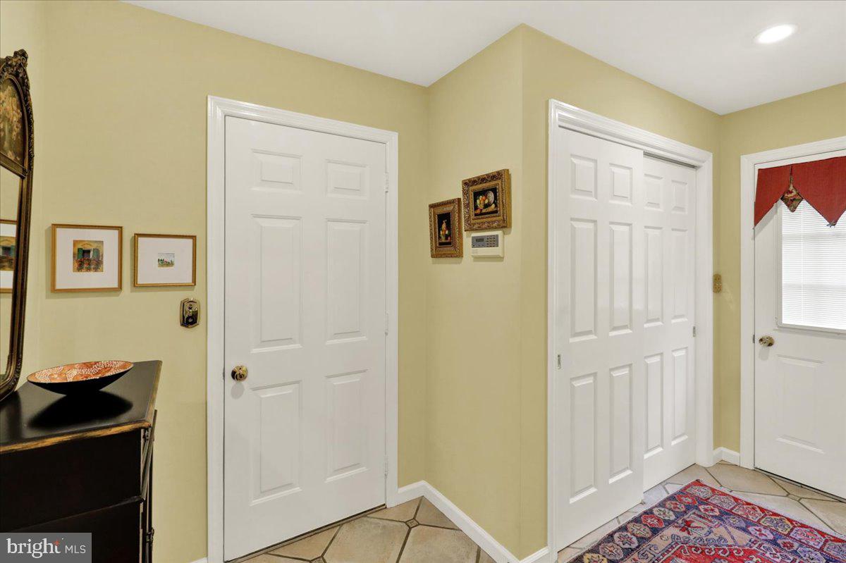 225 Logan Ave Property Photo 45
