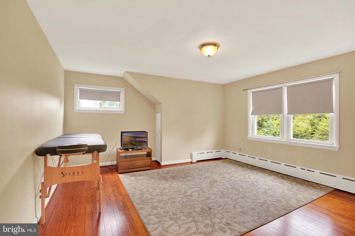 1301 Butter Ln Property Photo 11