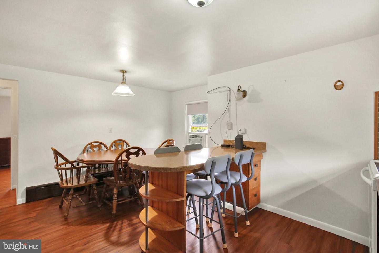 1301 Butter Ln Property Photo 15