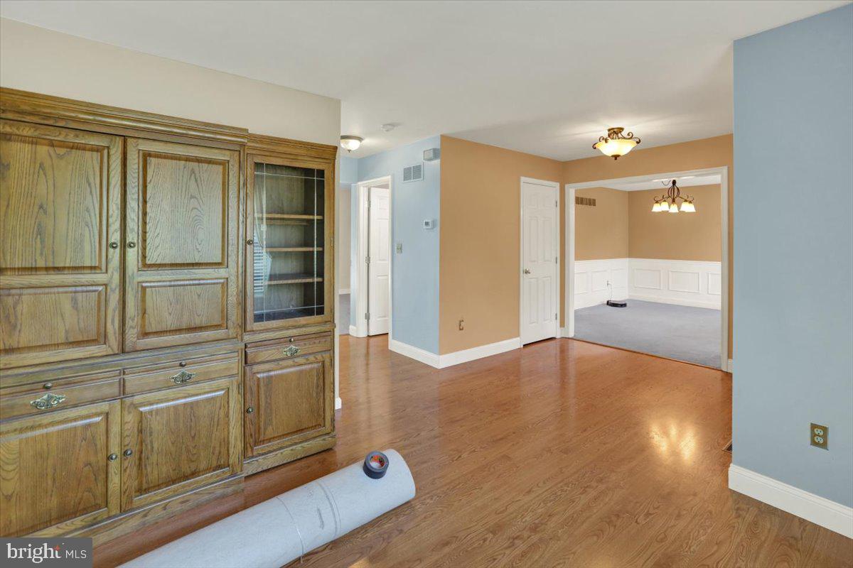 632 Leininger Ave Property Photo 25