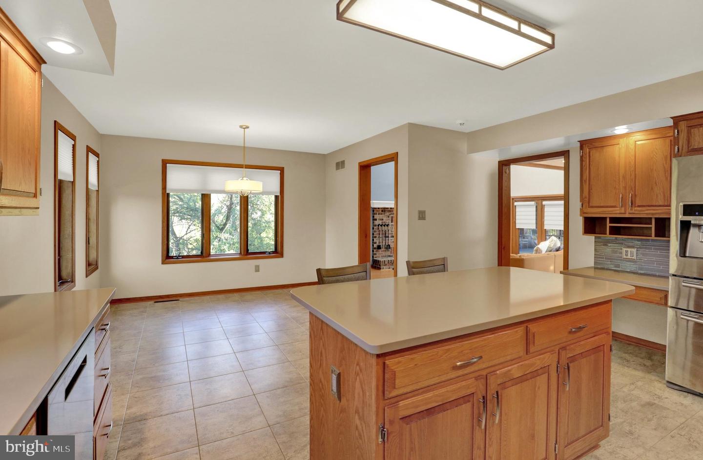 20 Scotland Dr #20 Property Photo 27