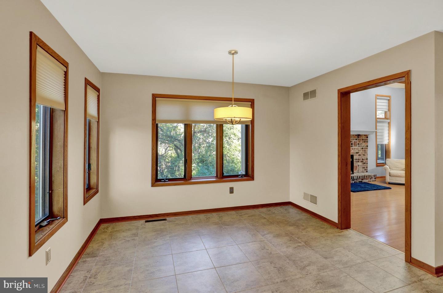 20 Scotland Dr #20 Property Photo 28