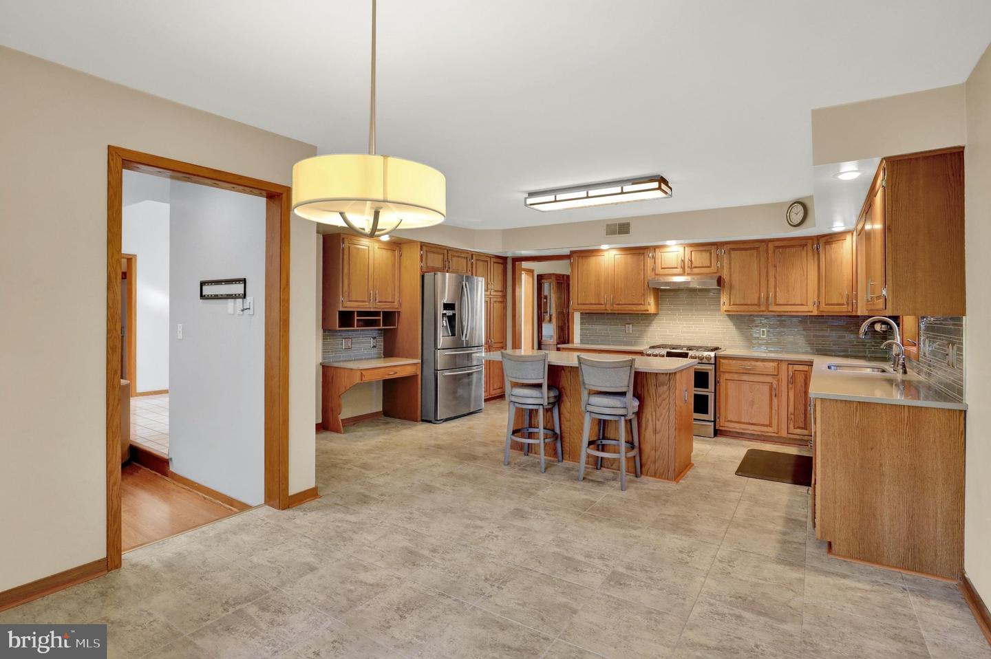 20 Scotland Dr #20 Property Photo 29