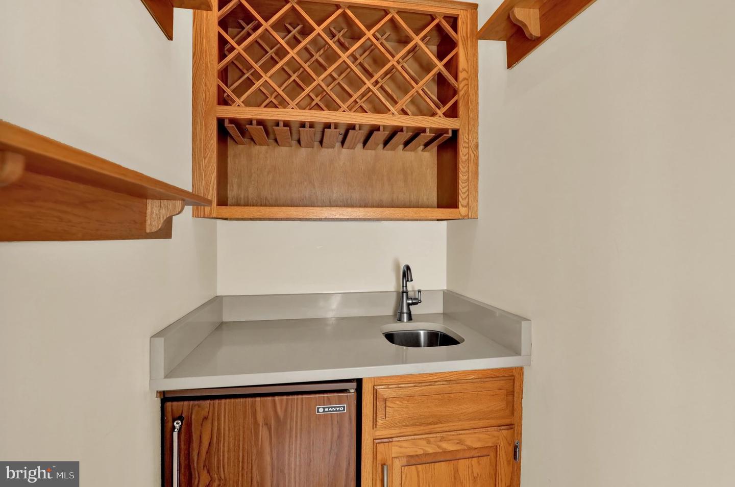 20 Scotland Dr #20 Property Photo 32
