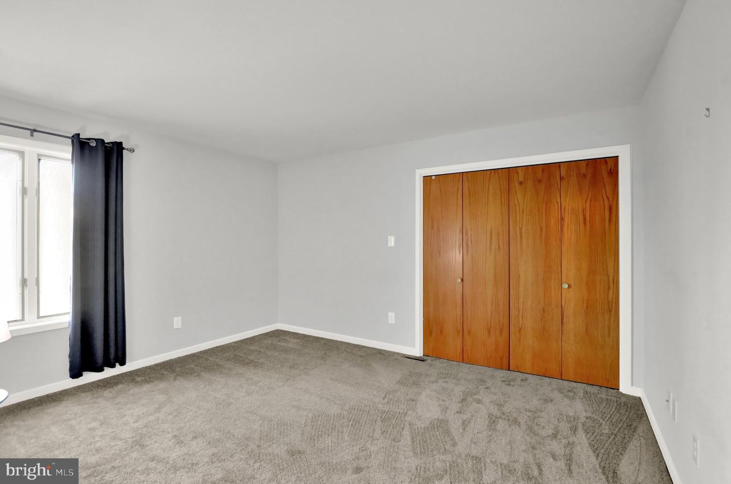 20 Scotland Dr #20 Property Photo 40