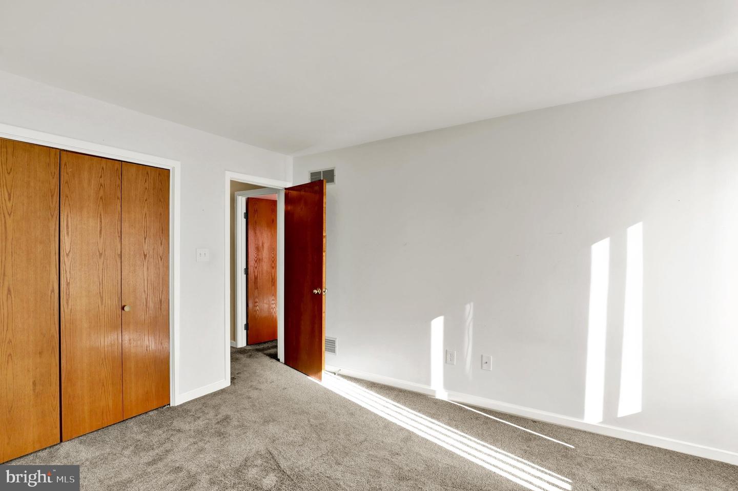 20 Scotland Dr #20 Property Photo 44