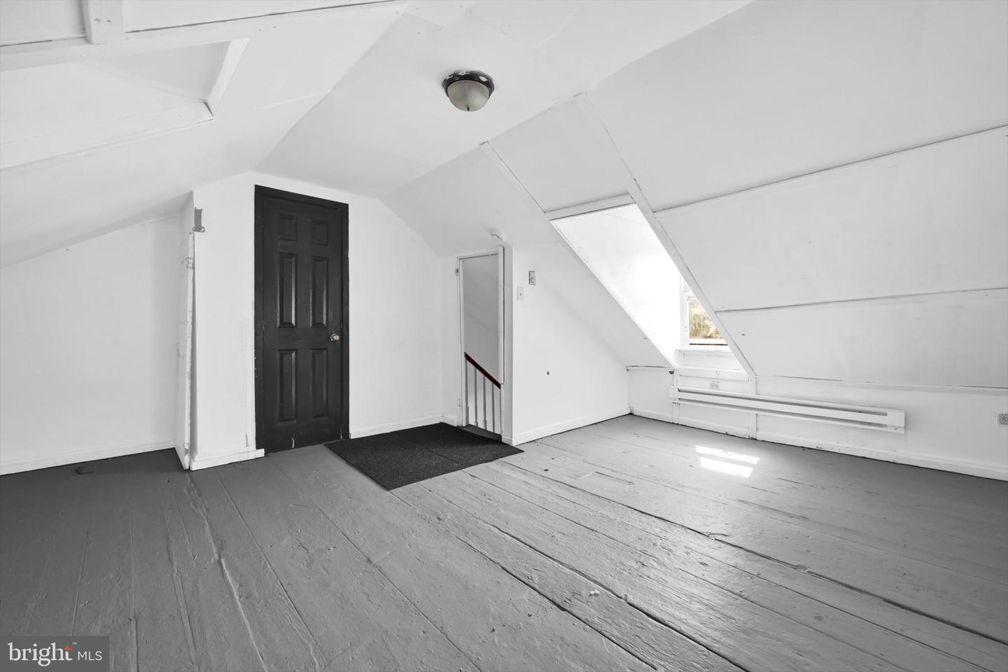 412 Spruce St Property Photo 13