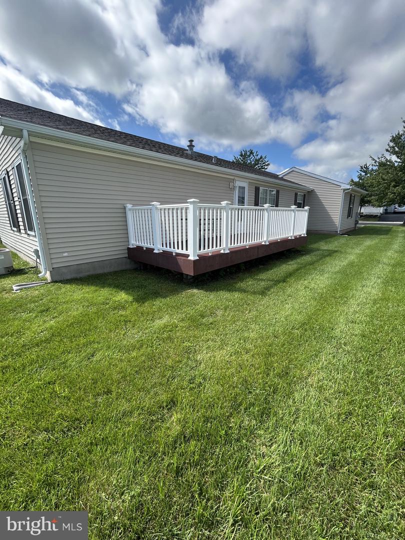 122 Random Rd Property Photo 25