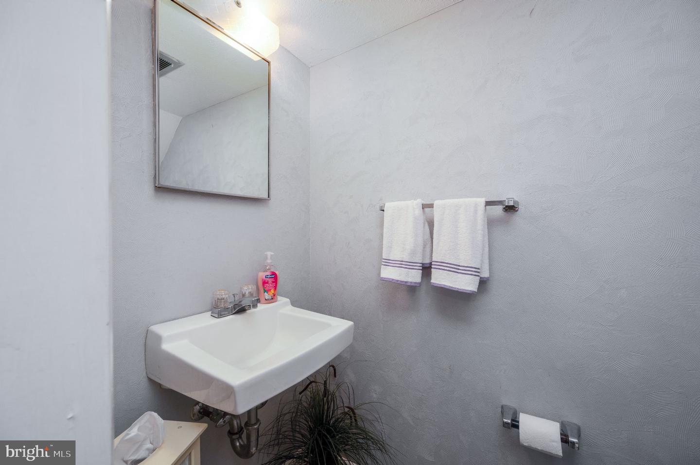 1819 Liberty Ave Property Photo 31