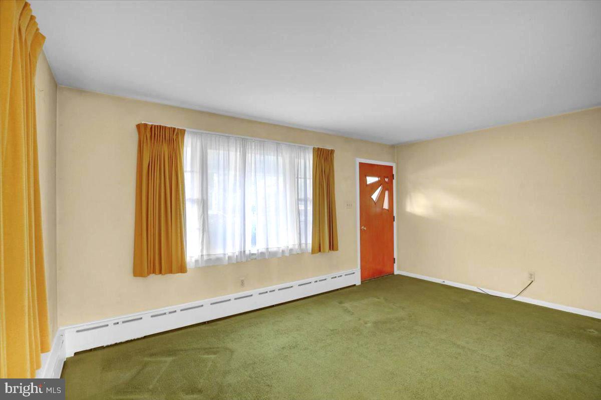 5306 E Lorane Rd Property Photo 5