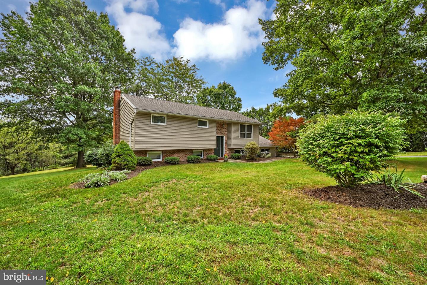 79 Hill Rd Property Photo 35