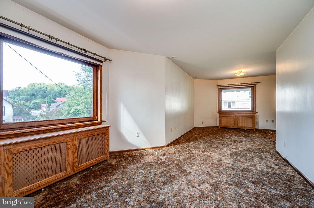 900 Morgantown Rd Property Photo 35