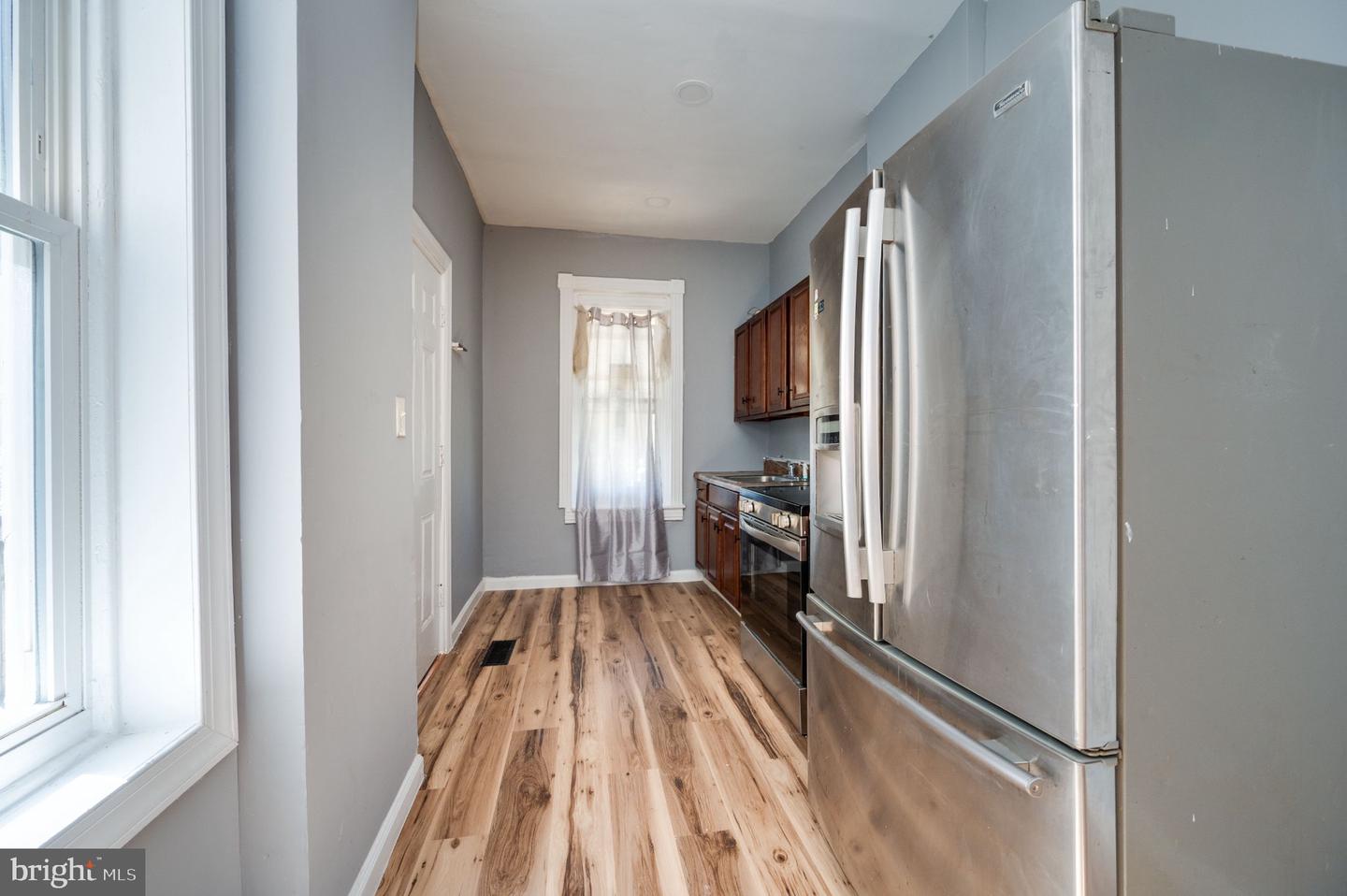 414 Rosenthal St Property Photo 6