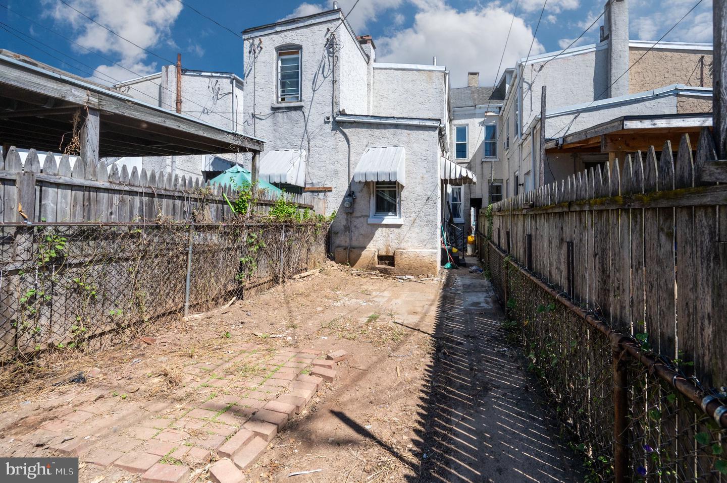 414 Rosenthal St Property Photo 22