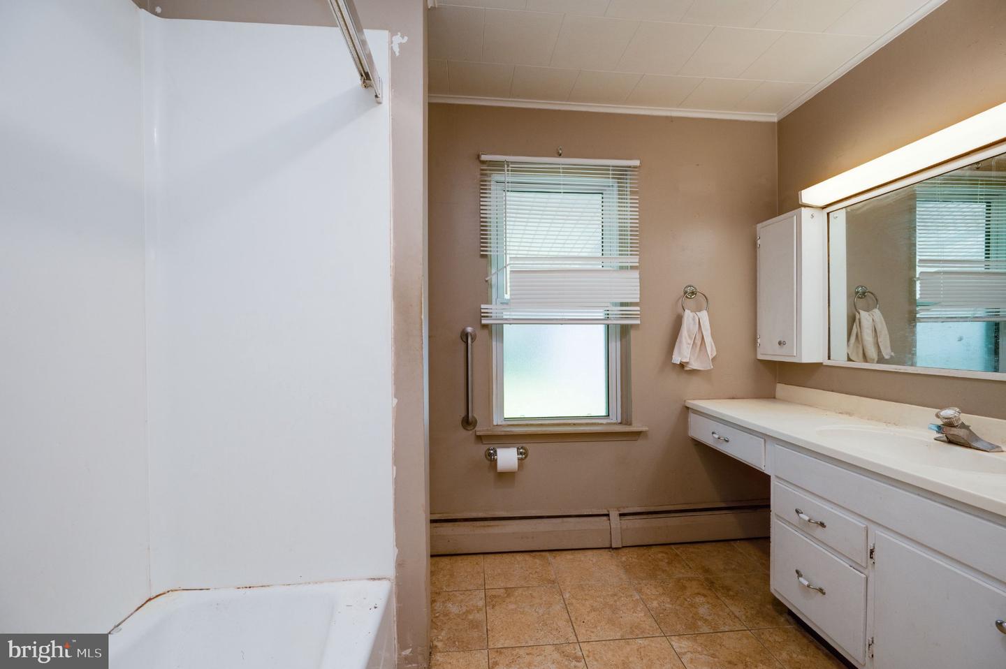 434 Morgantown Rd Property Photo 15