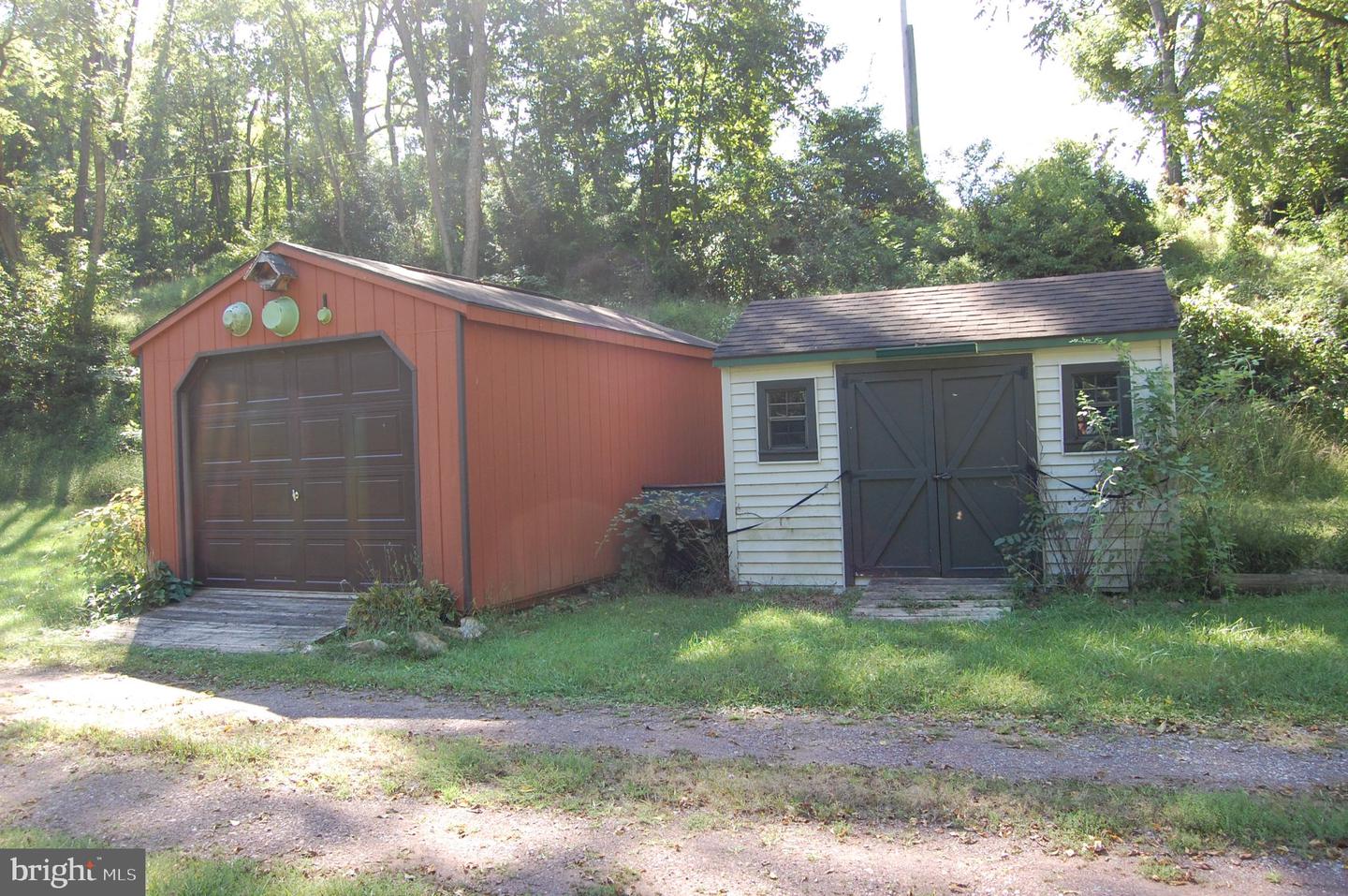 20 Hidden Hill Ln Property Photo 17