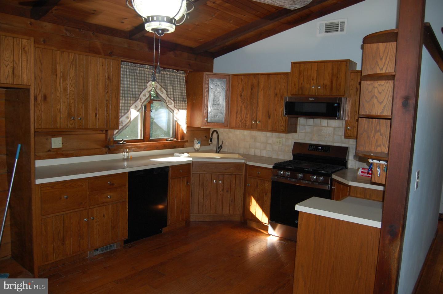 20 Hidden Hill Ln Property Photo 40