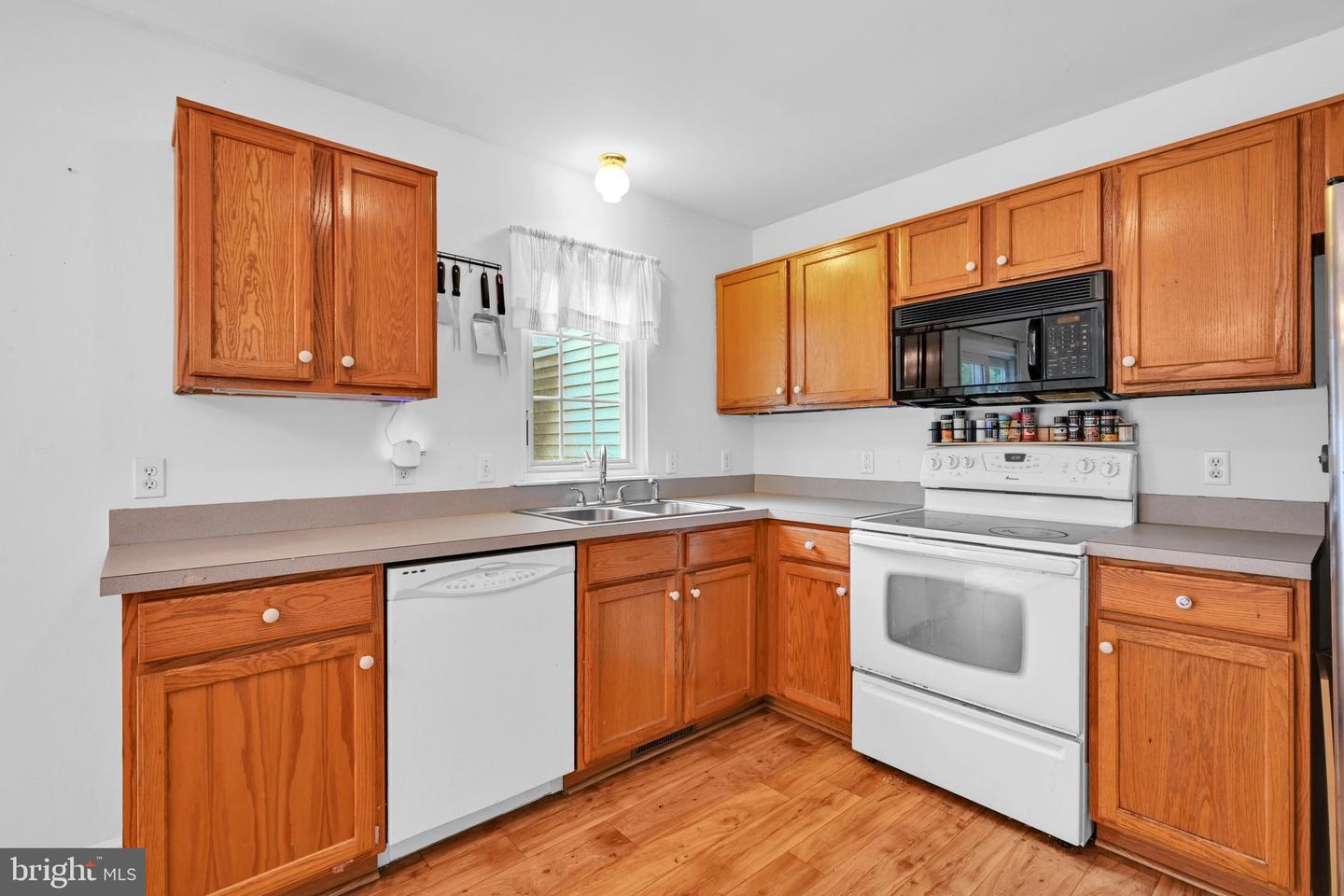 12 Broadwinge Cir Property Photo 13