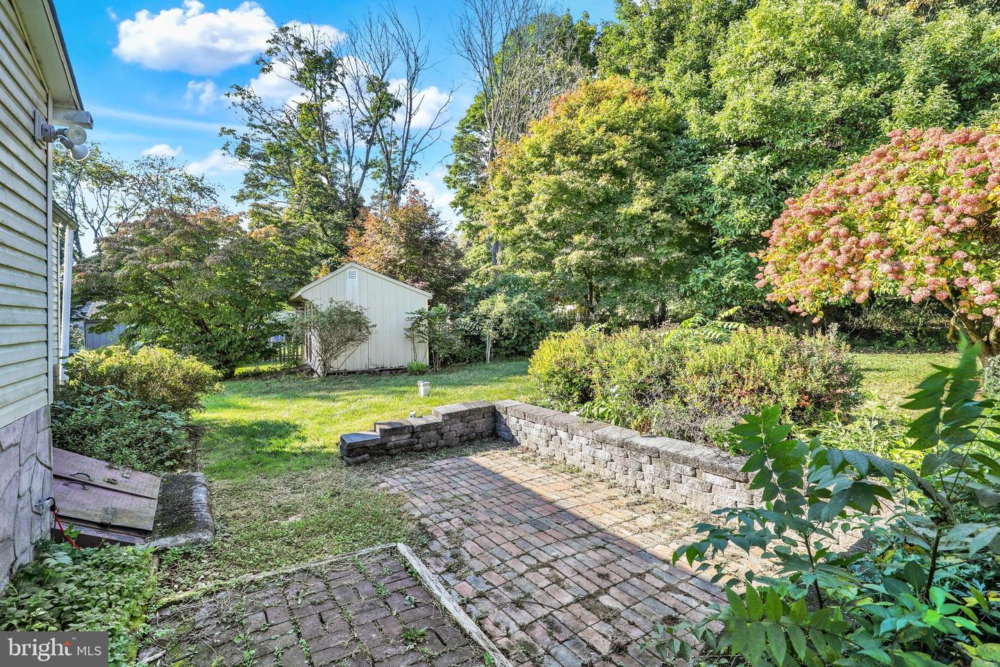 44 Alsace Ave Property Photo 12