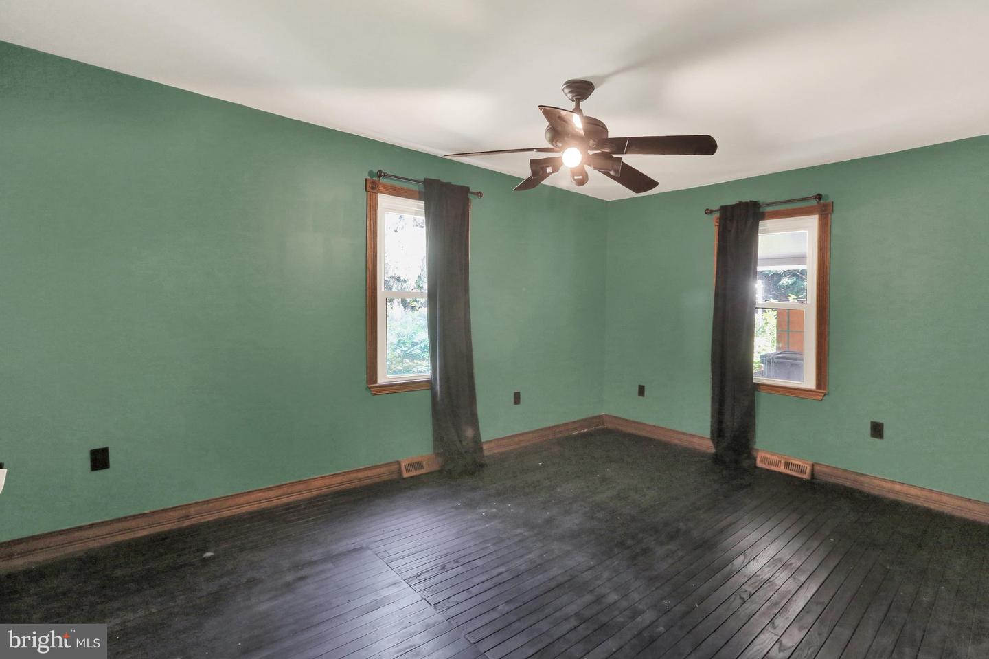 44 Alsace Ave Property Photo 15