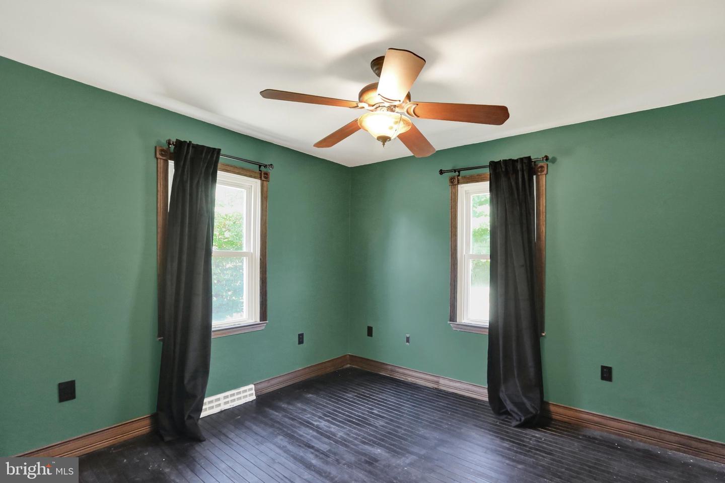 44 Alsace Ave Property Photo 19
