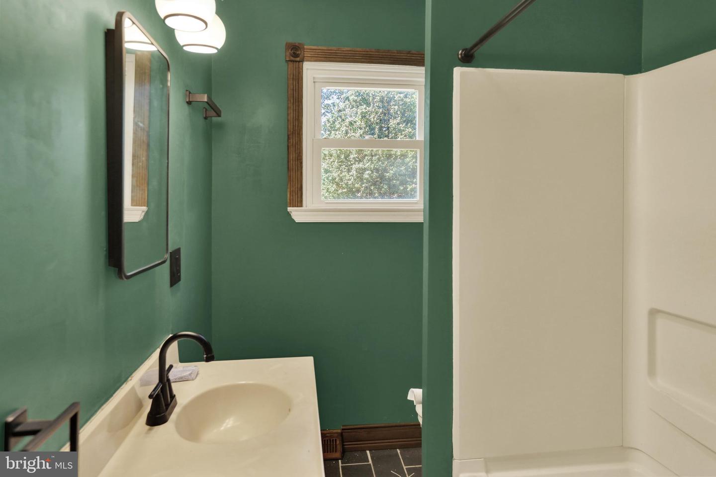 44 Alsace Ave Property Photo 21