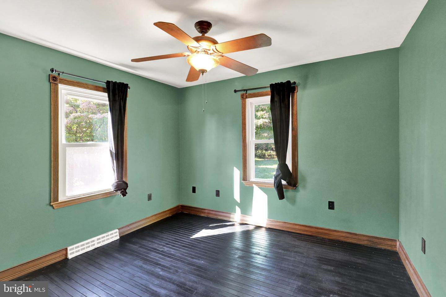 44 Alsace Ave Property Photo 24