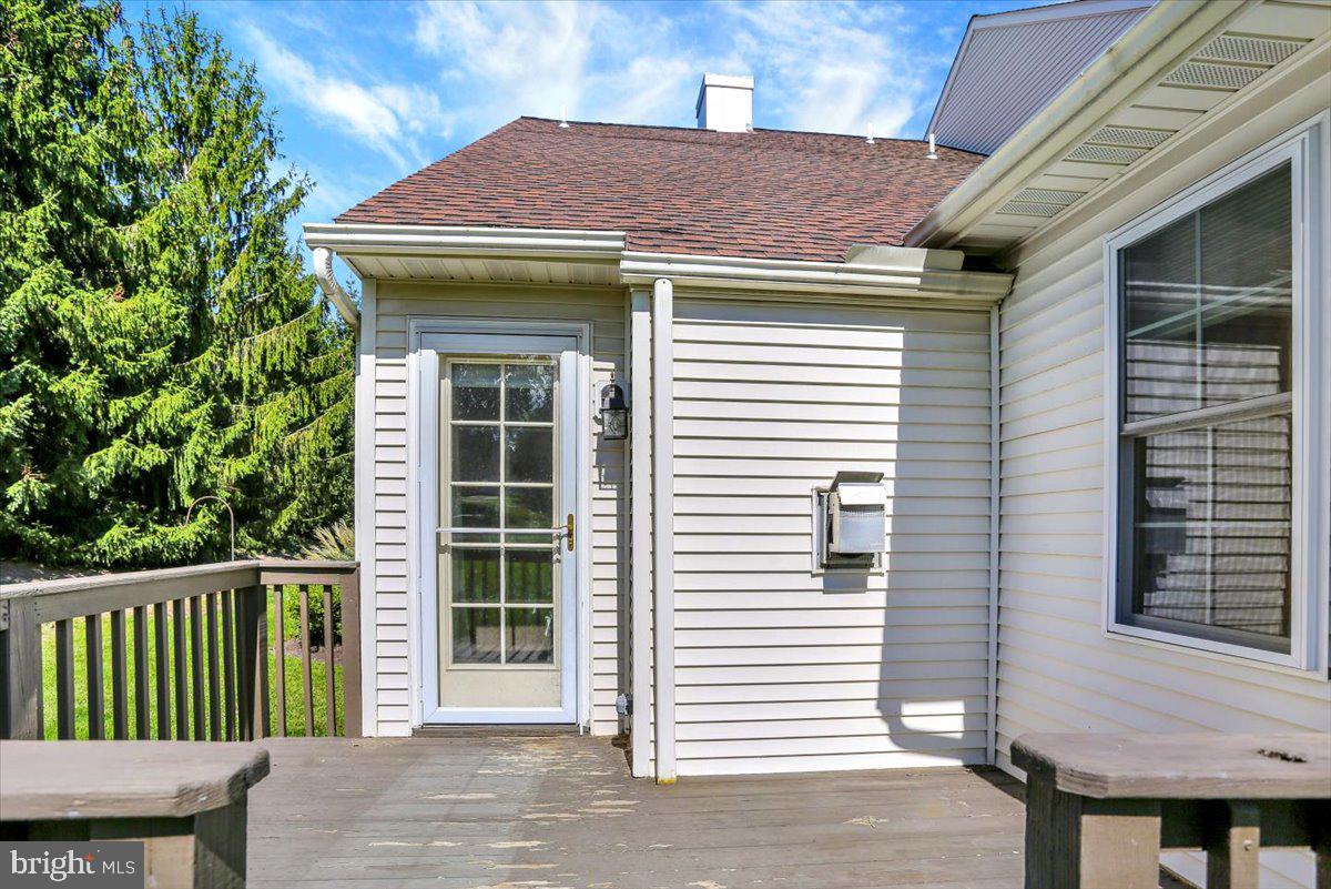 1 Whitetail Ln Property Photo 6