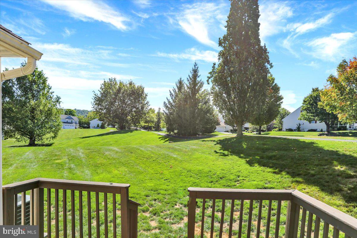 1 Whitetail Ln Property Photo 7
