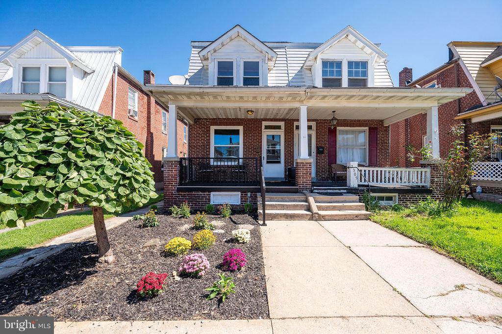 2307 Hoffer Ave Property Photo 1