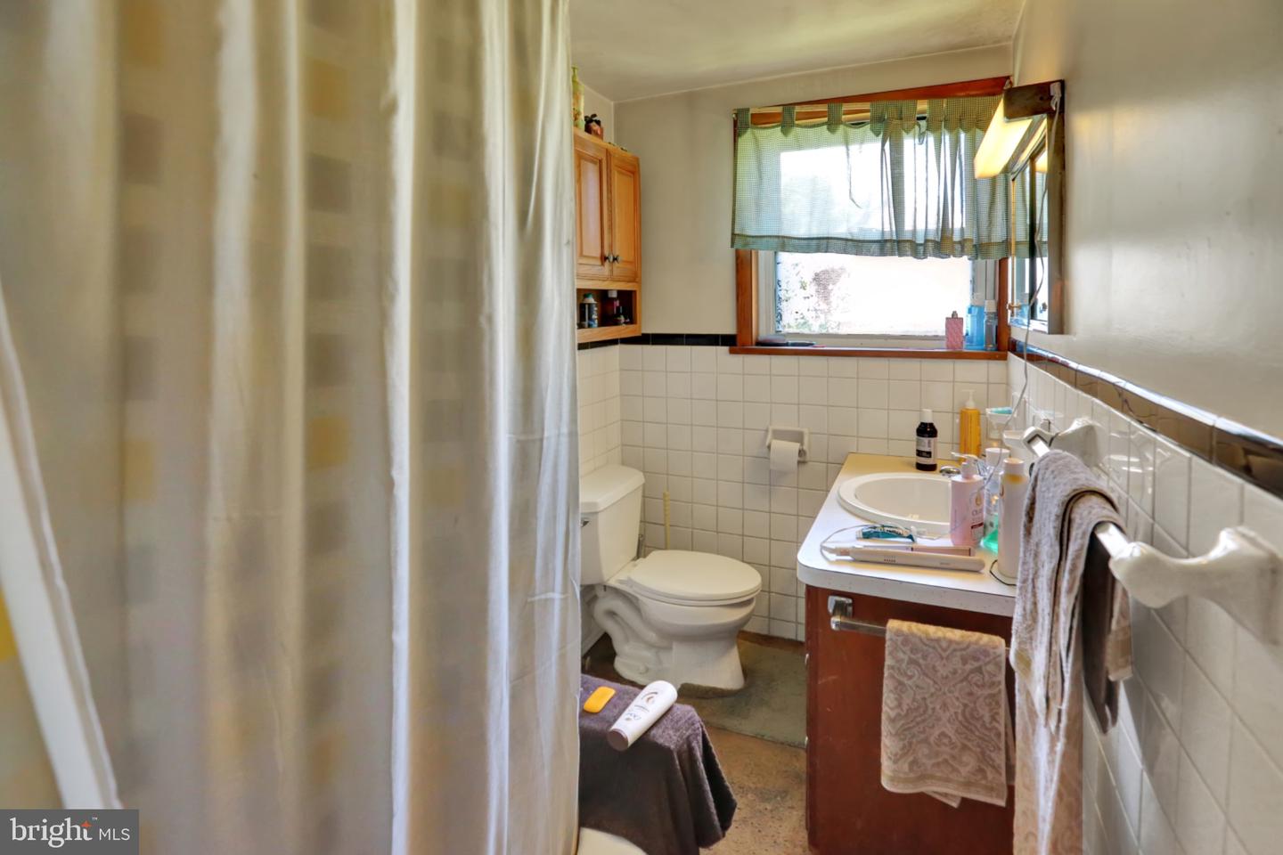 161 Chestnut St Property Photo 7