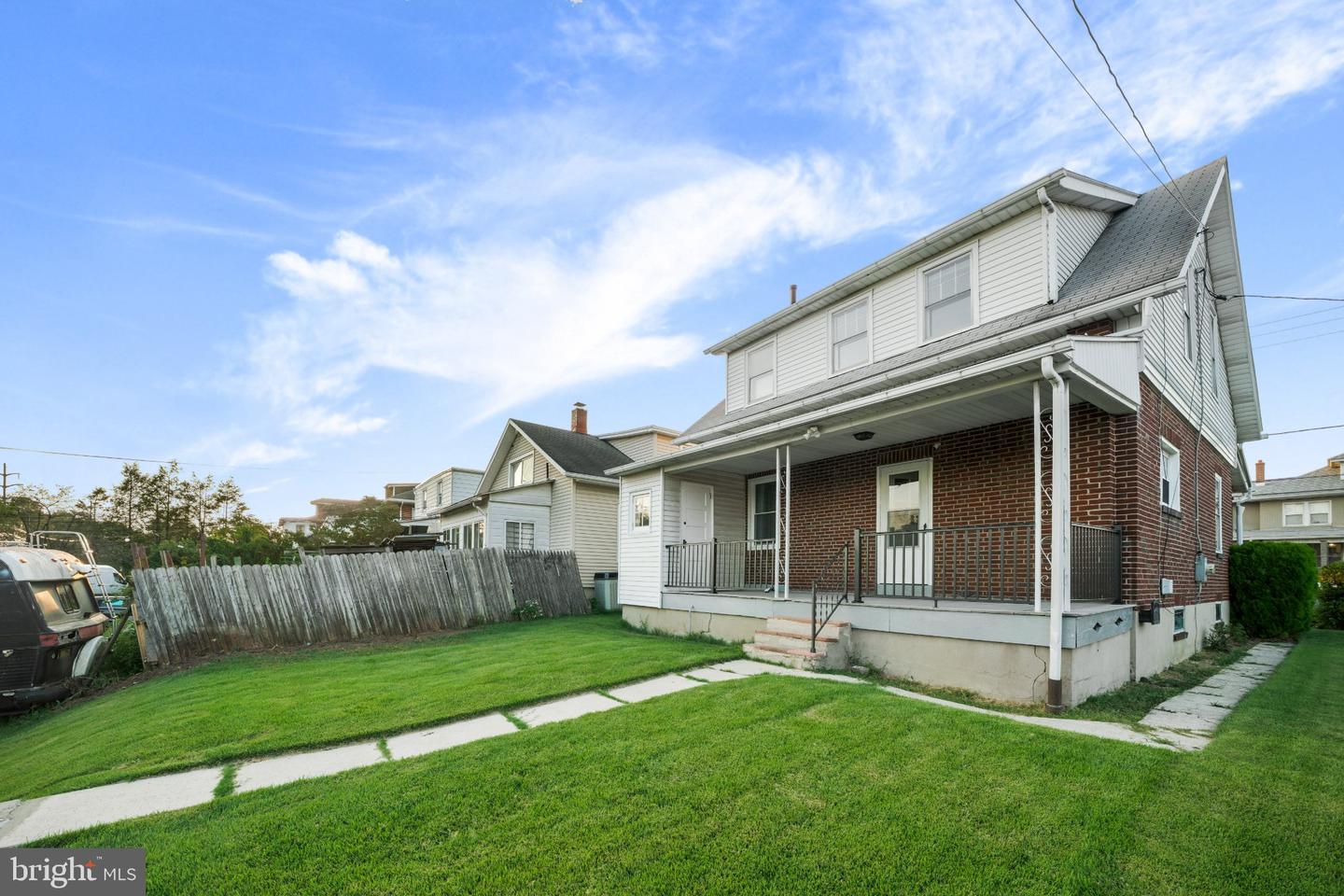 2230 Penn Ave Property Photo 1