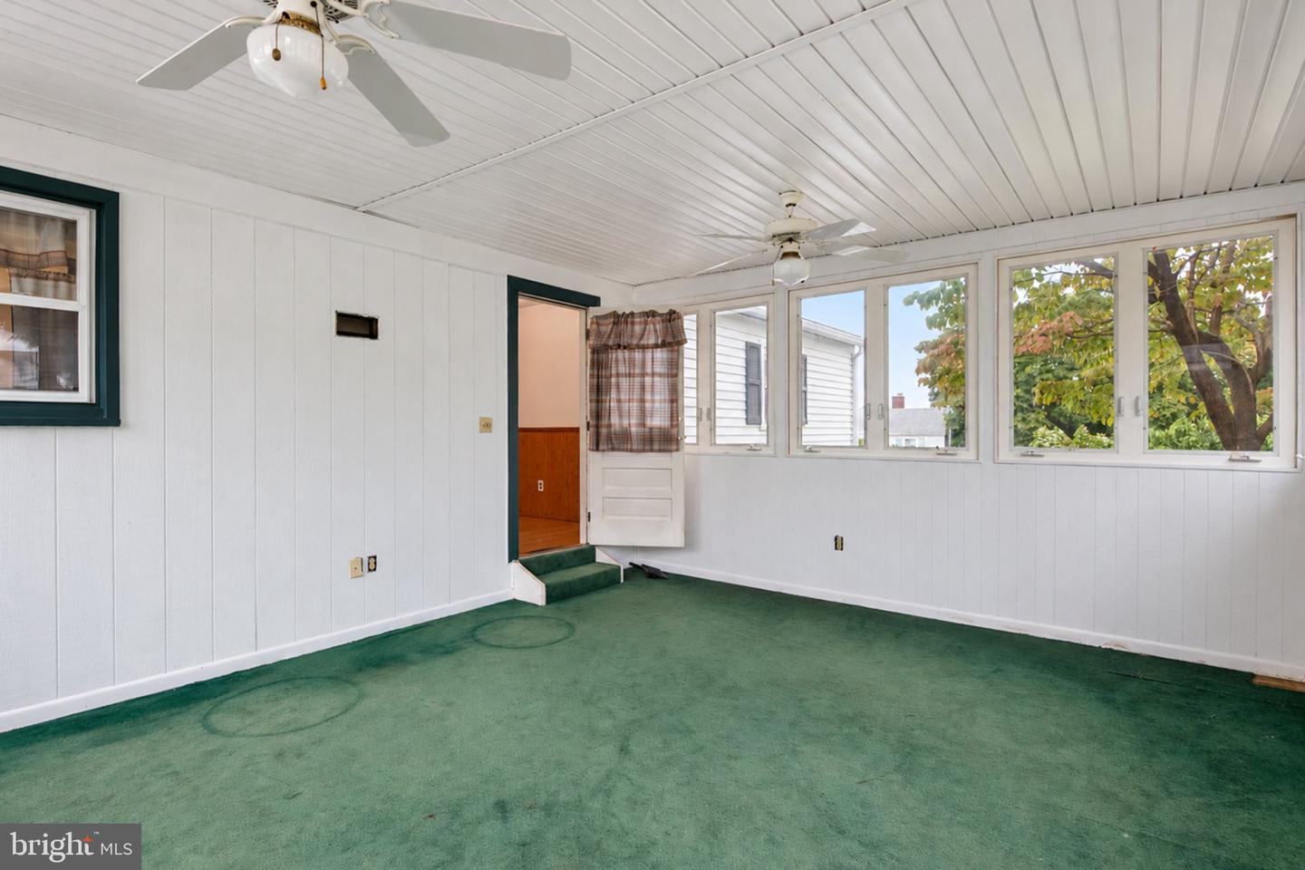 501 S Sterley St Property Photo 10