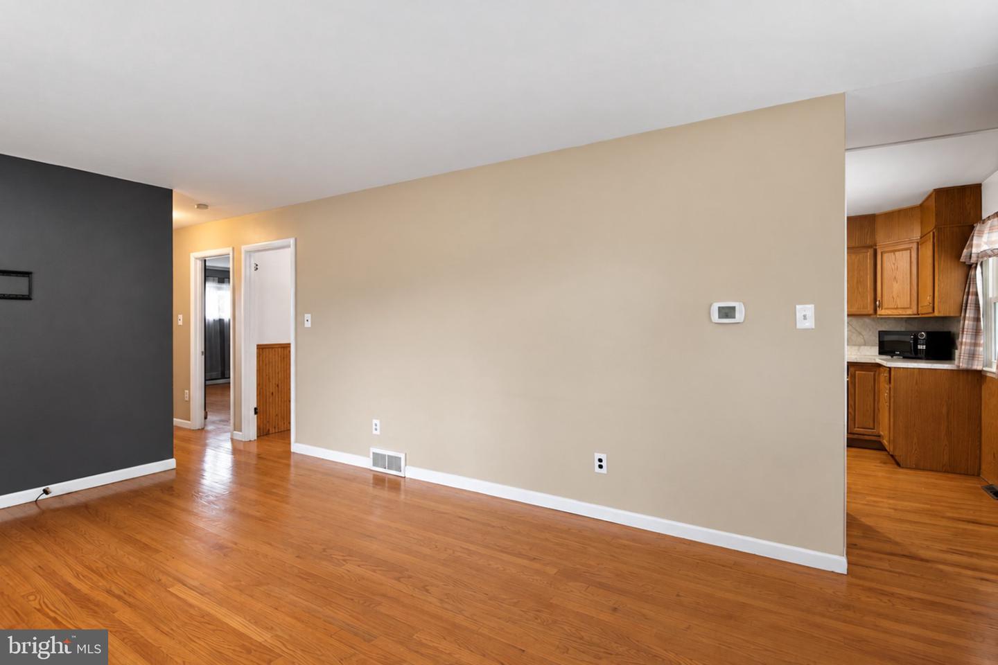 501 S Sterley St Property Photo 18