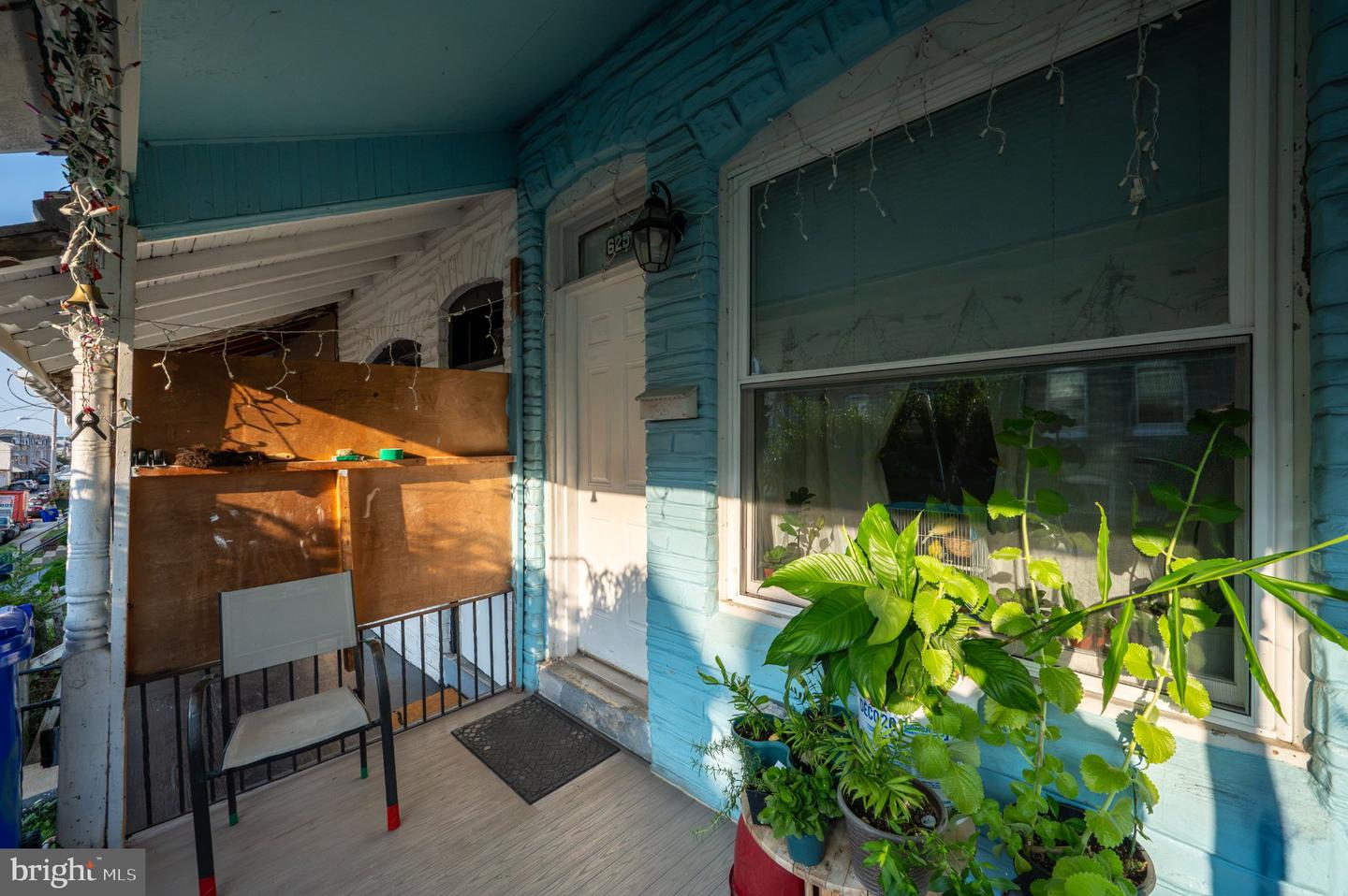 625 Locust St Property Photo 1