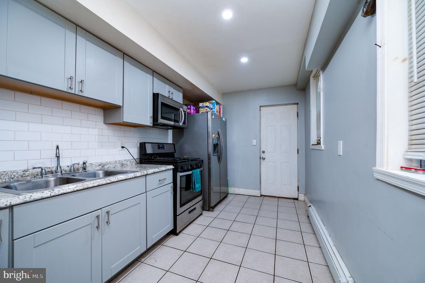 625 Locust St Property Photo 4