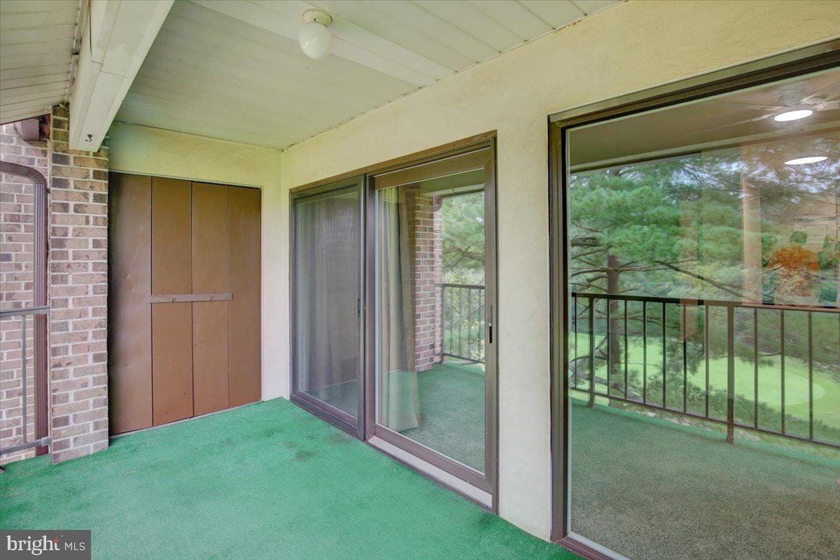 14-f Fairway Rd Property Photo 12