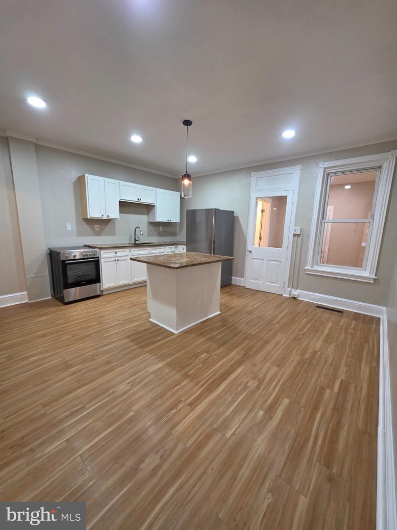 820 Church St Property Photo 3
