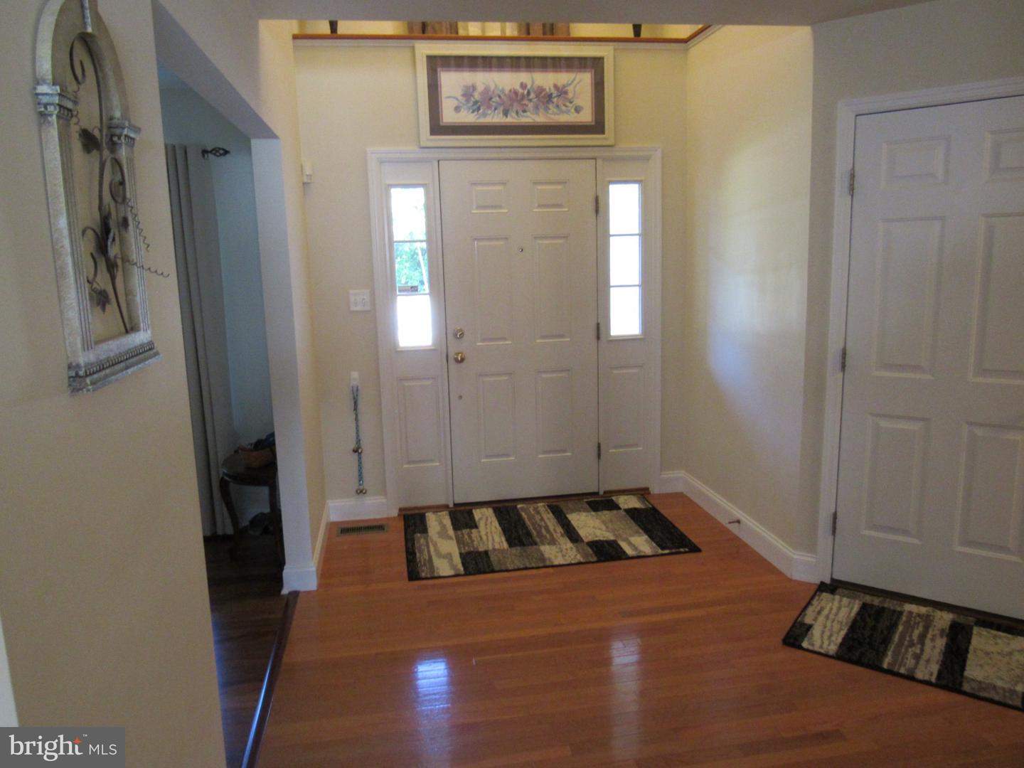1214 Stonehenge Dr Property Photo 23