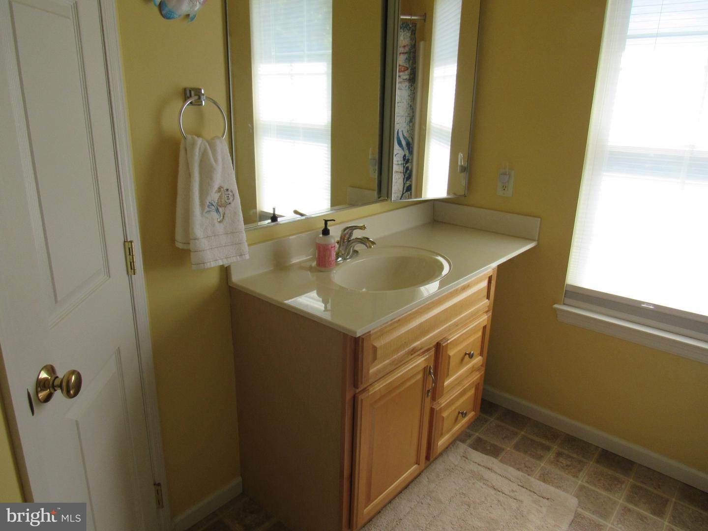 1214 Stonehenge Dr Property Photo 47