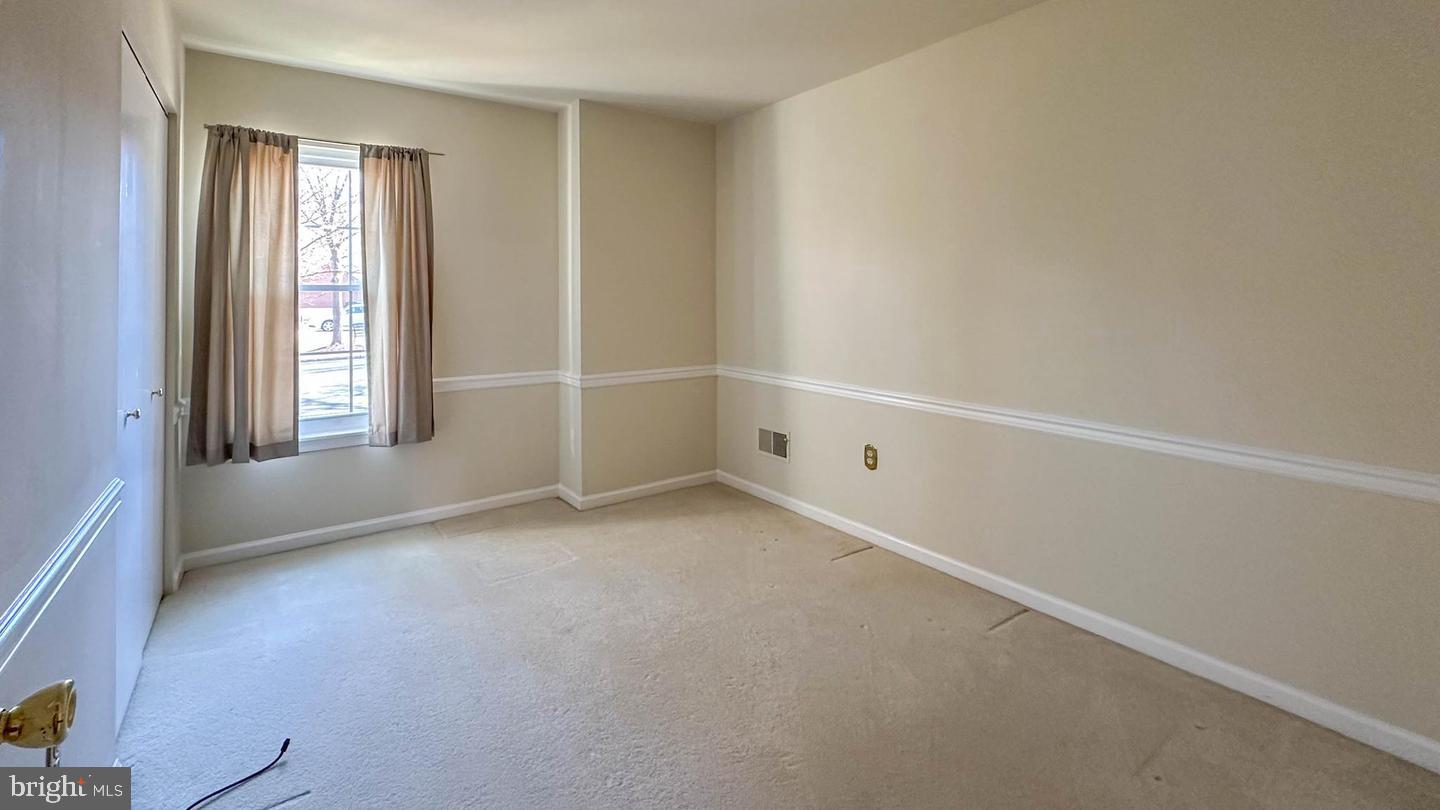 109 Valley Greene Cr Property Photo 15