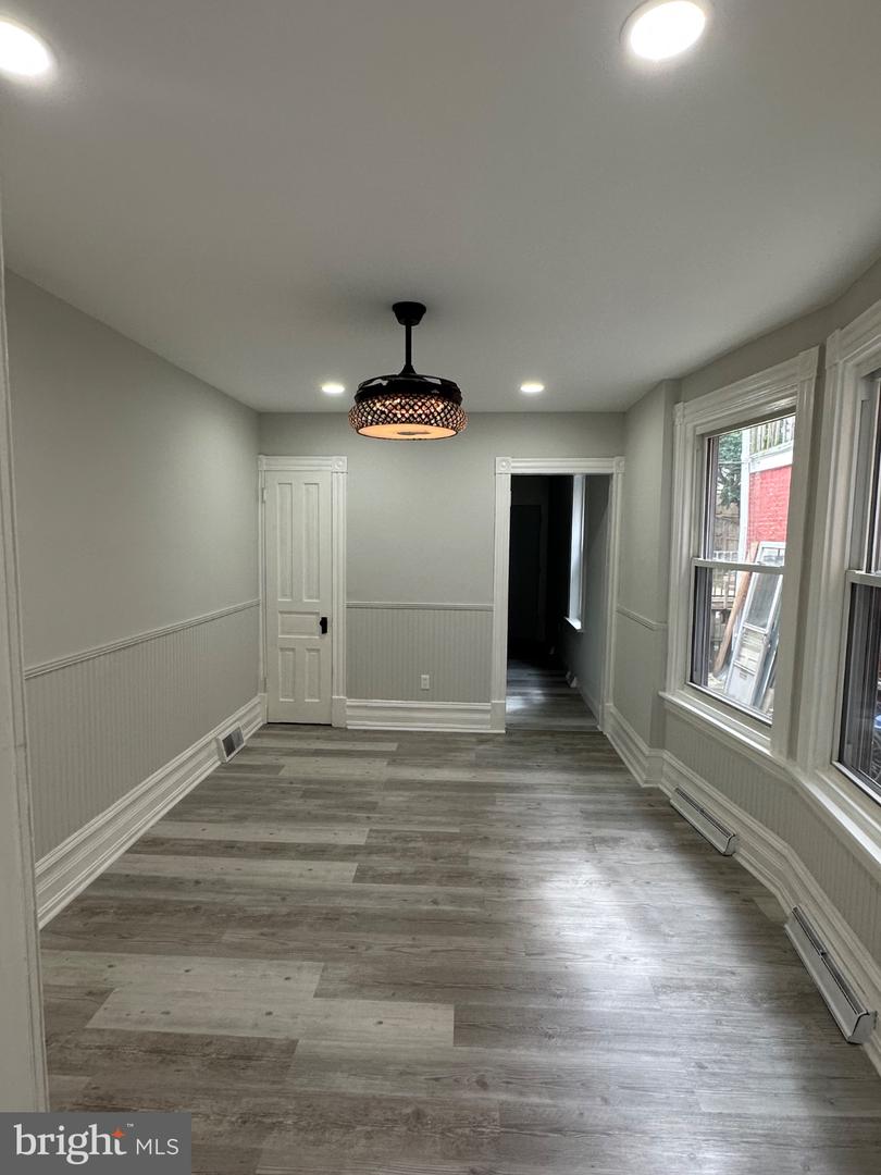 421 N 12th St Property Photo 12